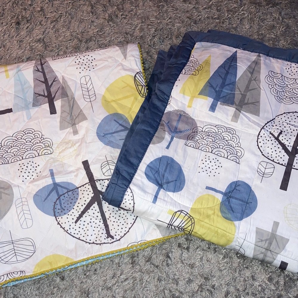LOLLI LIVING Quilts baby animals lot of 2 blankets